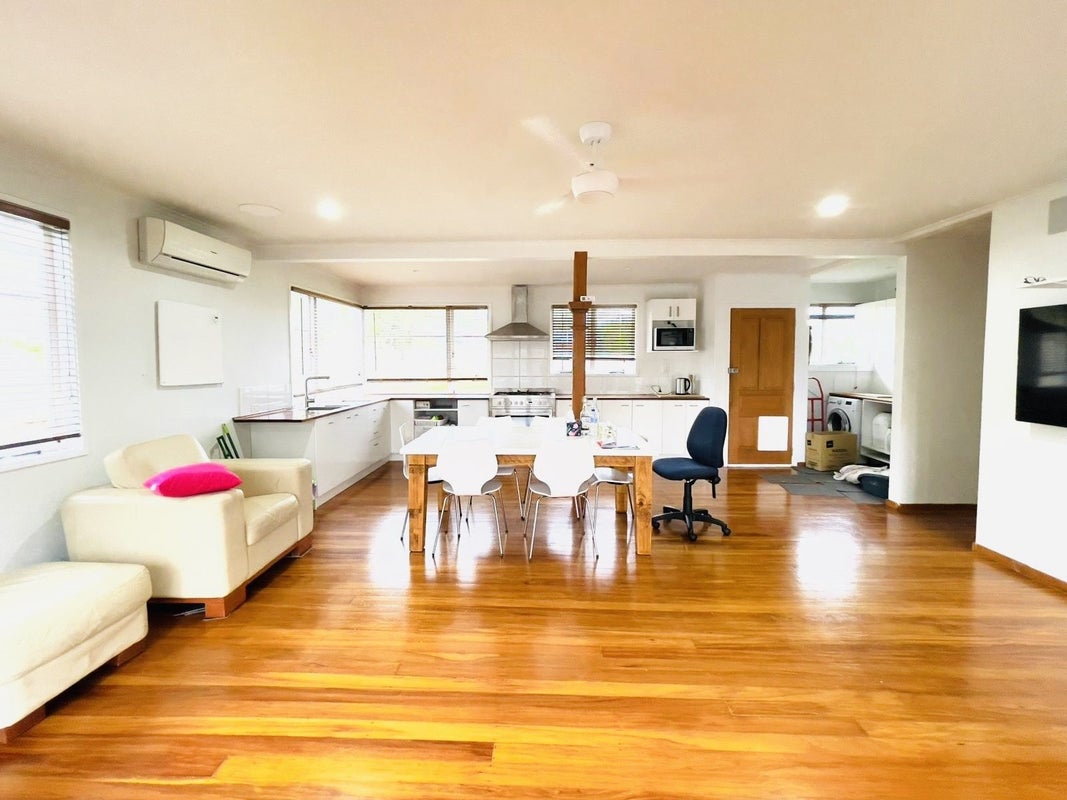 5 Anson Row, Mangere, Auckland - Carousel 1