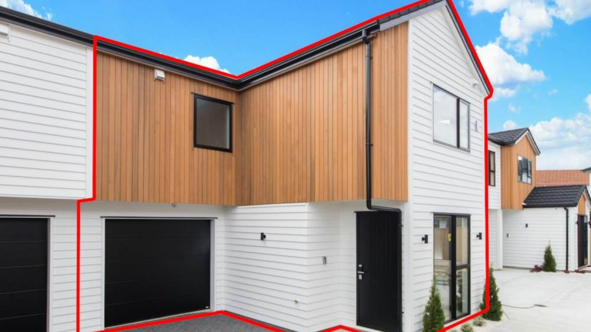 30B Priestley Drive, Bucklands Beach, Auckland - Carousel 1