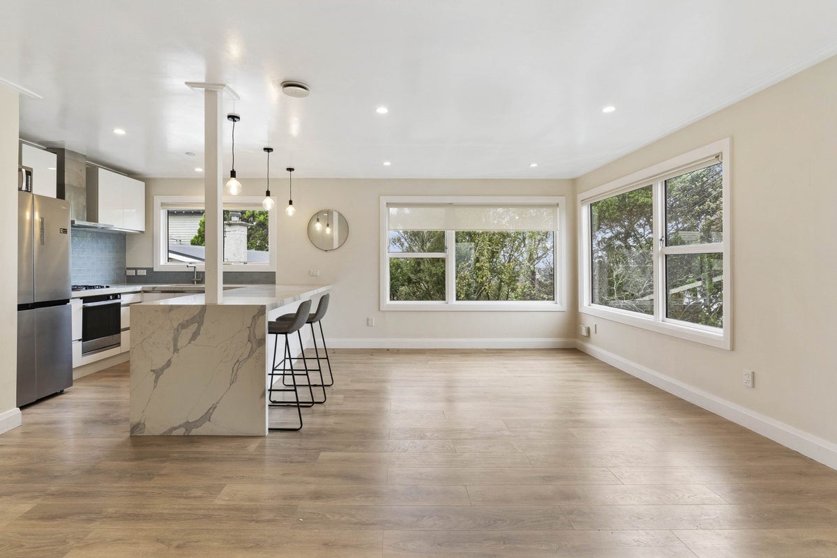 3/77 Jervois Road, Herne Bay, Auckland - Carousel 1