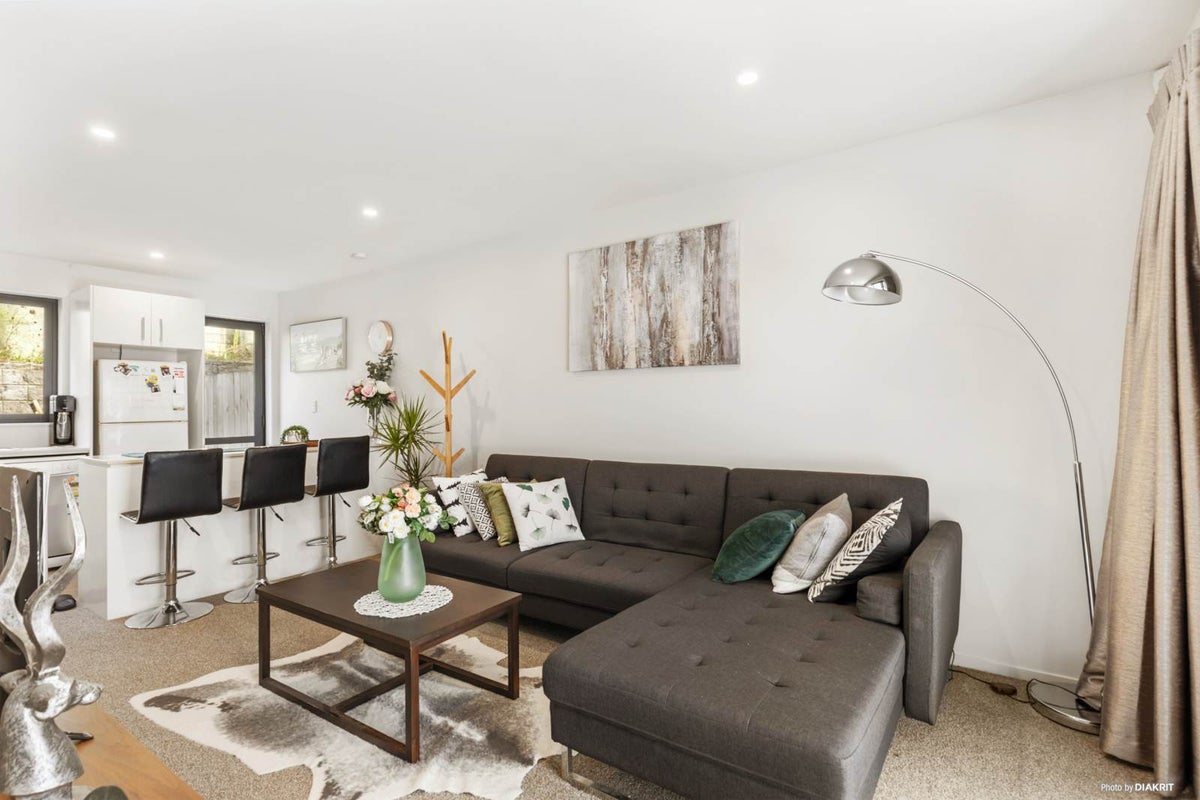 10 Akeake Lane, Albany Heights, Auckland - Carousel 2