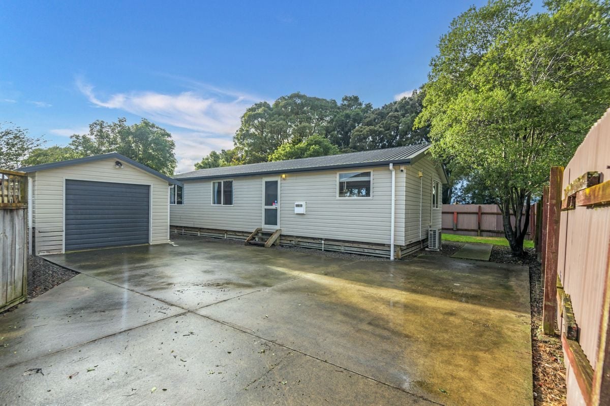 79A Clyde Crescent, Roslyn, Palmerston North - Carousel 2