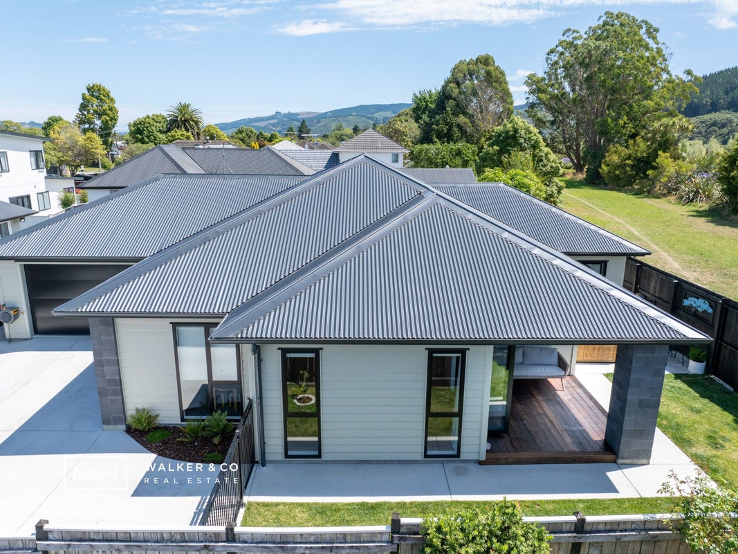 21A Hudson Avenue, Ebdentown, Upper Hutt - Carousel 1