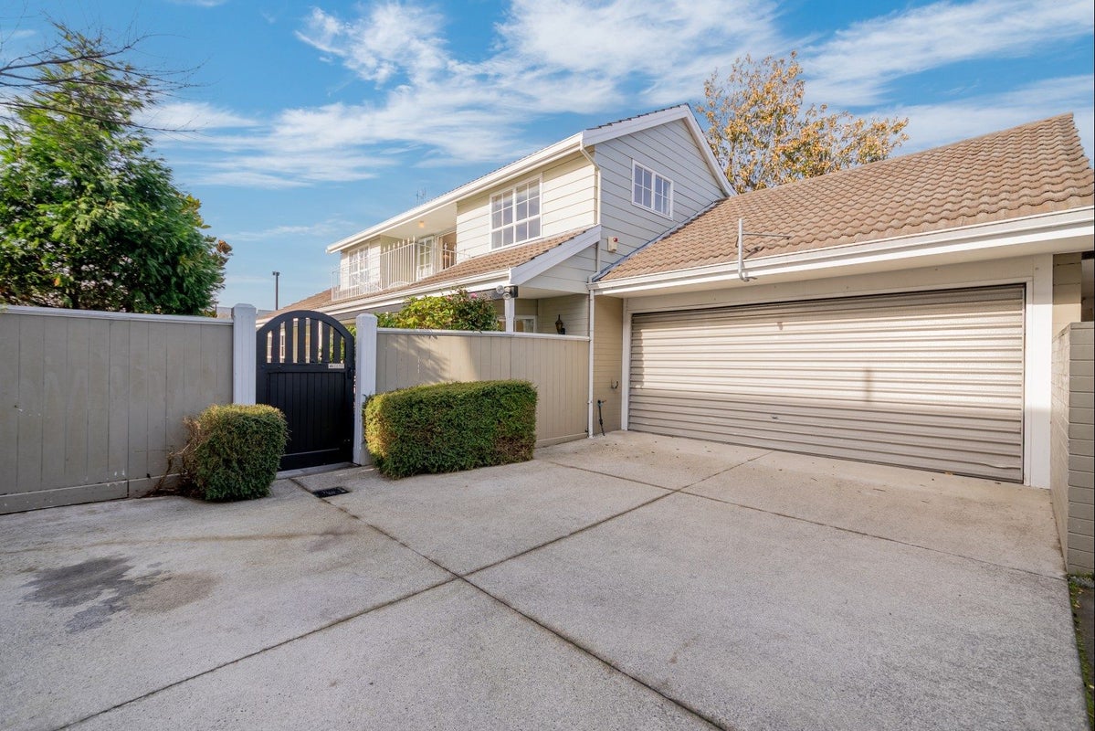 2/198 Clyde Road, Burnside, Christchurch - Carousel 18