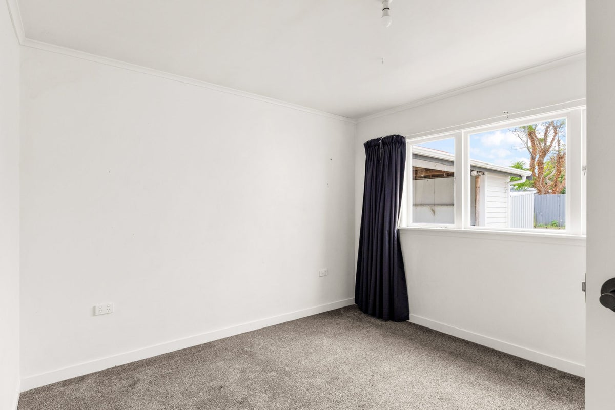 7 Oak Street, Mangapapa, Gisborne - Carousel 22
