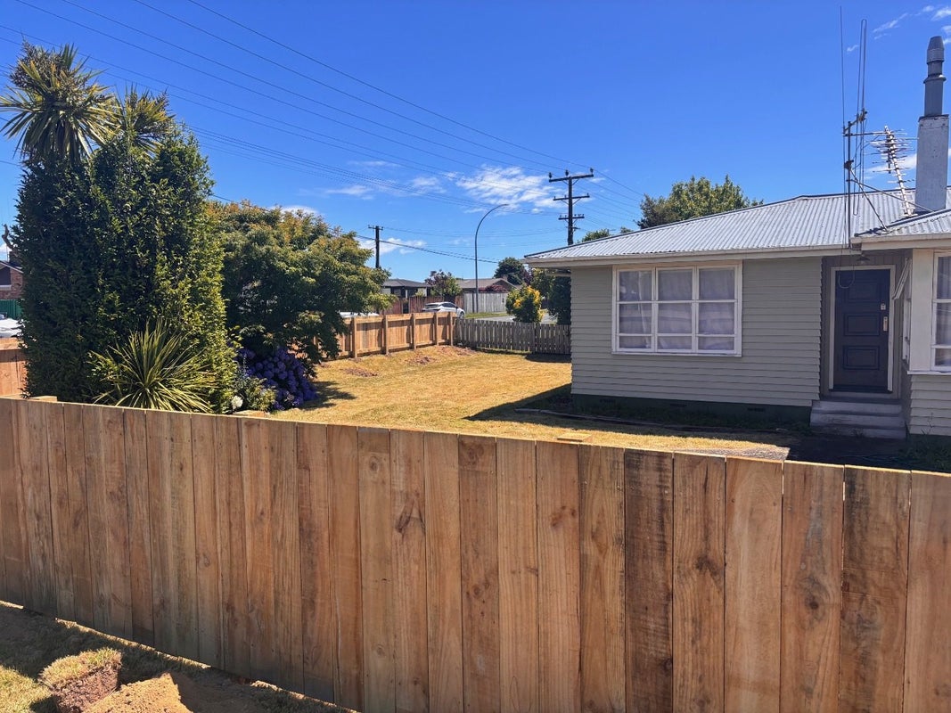 208 Sandwich Road, St Andrews, Hamilton - Carousel 17