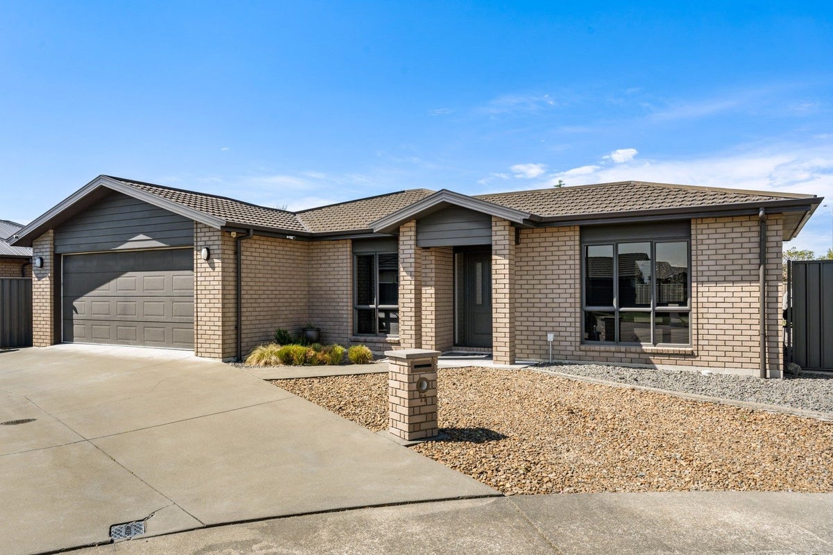 11 Lewis Way, Poraiti, Napier - Carousel 22