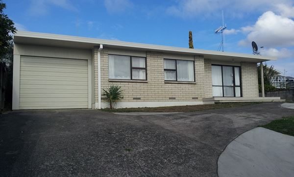 14B Magnolia Crescent, Nawton, Hamilton - Carousel 1