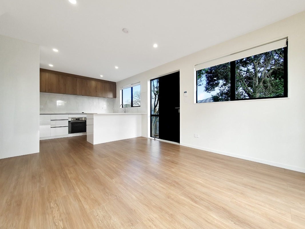 458 Weymouth Road, Weymouth, Auckland - Carousel 2