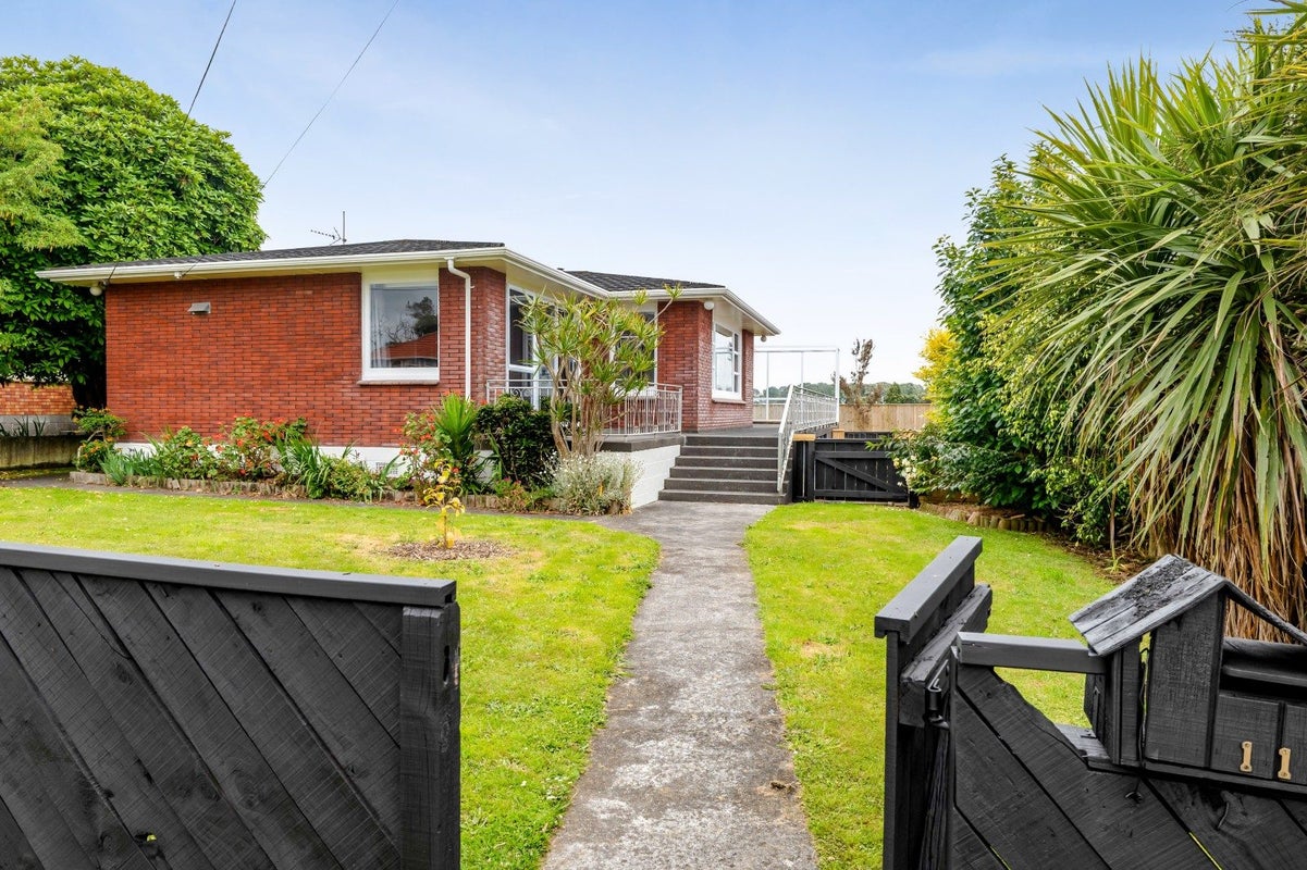 116 Frankley Road, Frankleigh Park, New Plymouth - Carousel 2