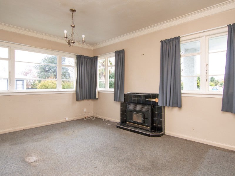 216 Vogel Street, Roslyn, Palmerston North - Carousel 2