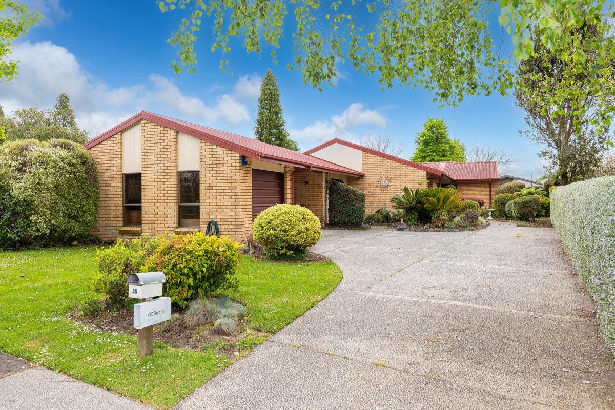 25 Bailey Avenue, Claudelands, Hamilton - Carousel 2