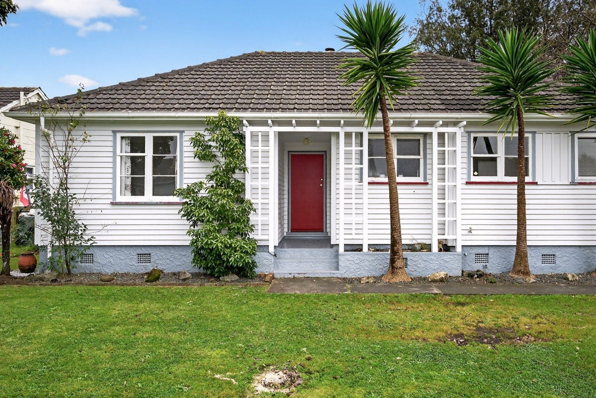 23 Abbott Street, Te Hapara, Gisborne - Carousel 17