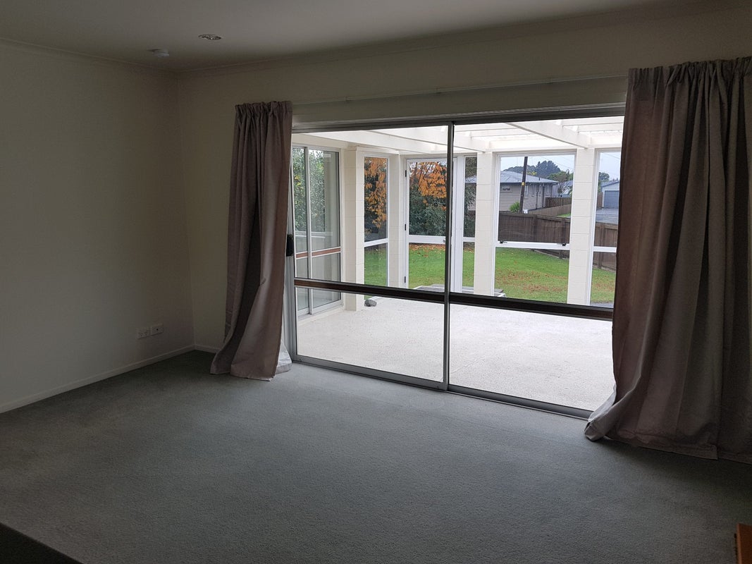5 Puweto Street, Selwyn Heights, Rotorua - Carousel 2