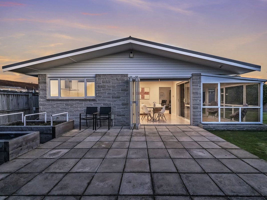 20 Eastling Street, Bishopdale, Christchurch - Carousel 2