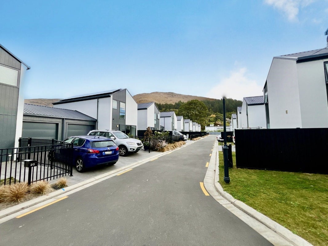 17 Wheatsheaf Lane, Heathcote Valley, Christchurch - Carousel 30