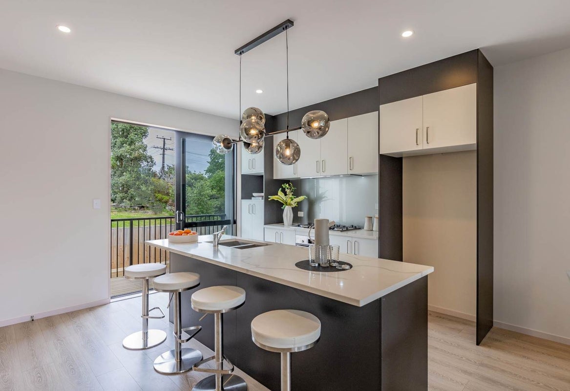 12 Pipi Place, Browns Bay, Auckland - Carousel 2