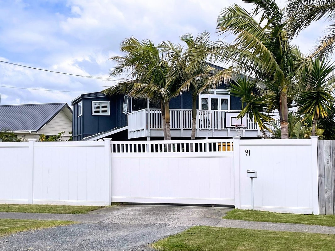 91 Third View Avenue, Beachlands, Auckland - Carousel 2