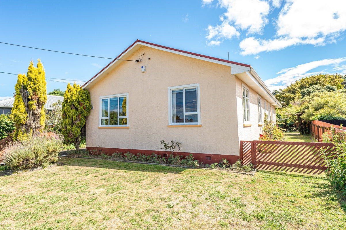 28 Rimu Street, Gonville, Whanganui - Carousel 2