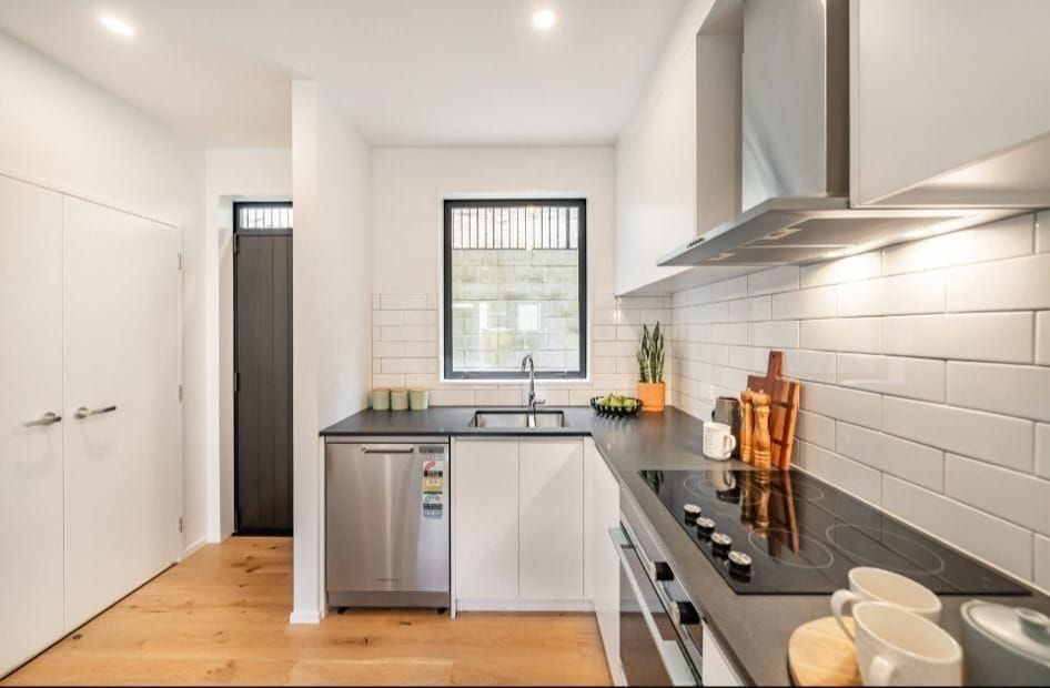 9/71 Raukawa Street, Stokes Valley, Lower Hutt - Carousel 2