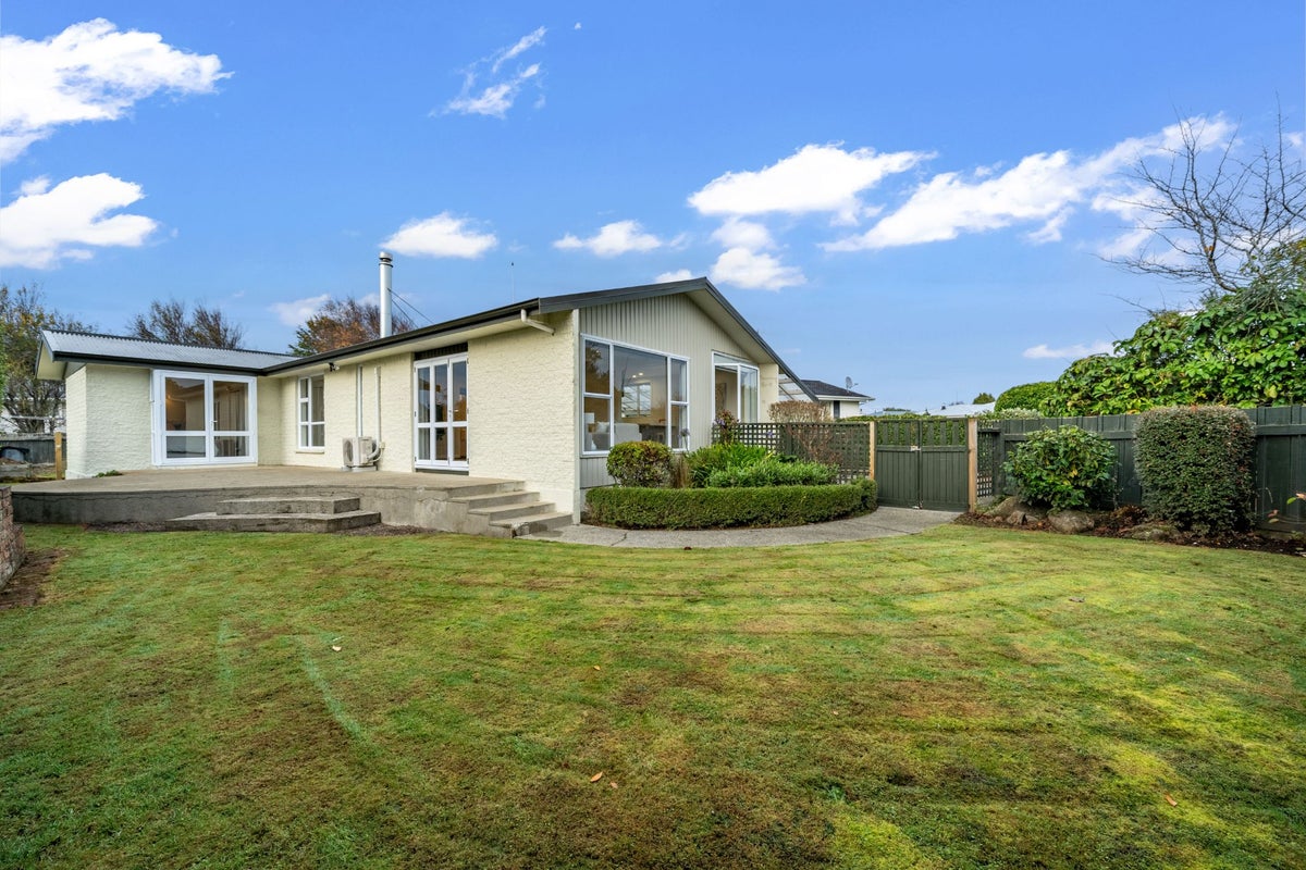 255 Talbot Street, Hargest, Invercargill - Carousel 1