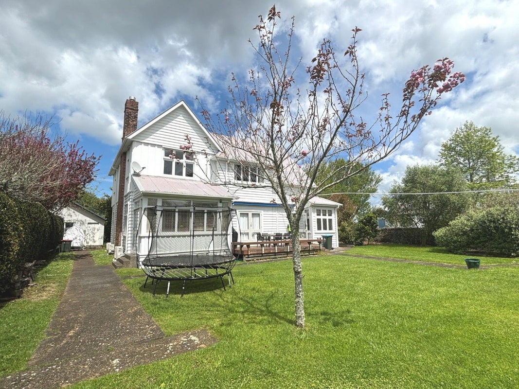 100 St Andrews Road, Epsom, Auckland - Carousel 1
