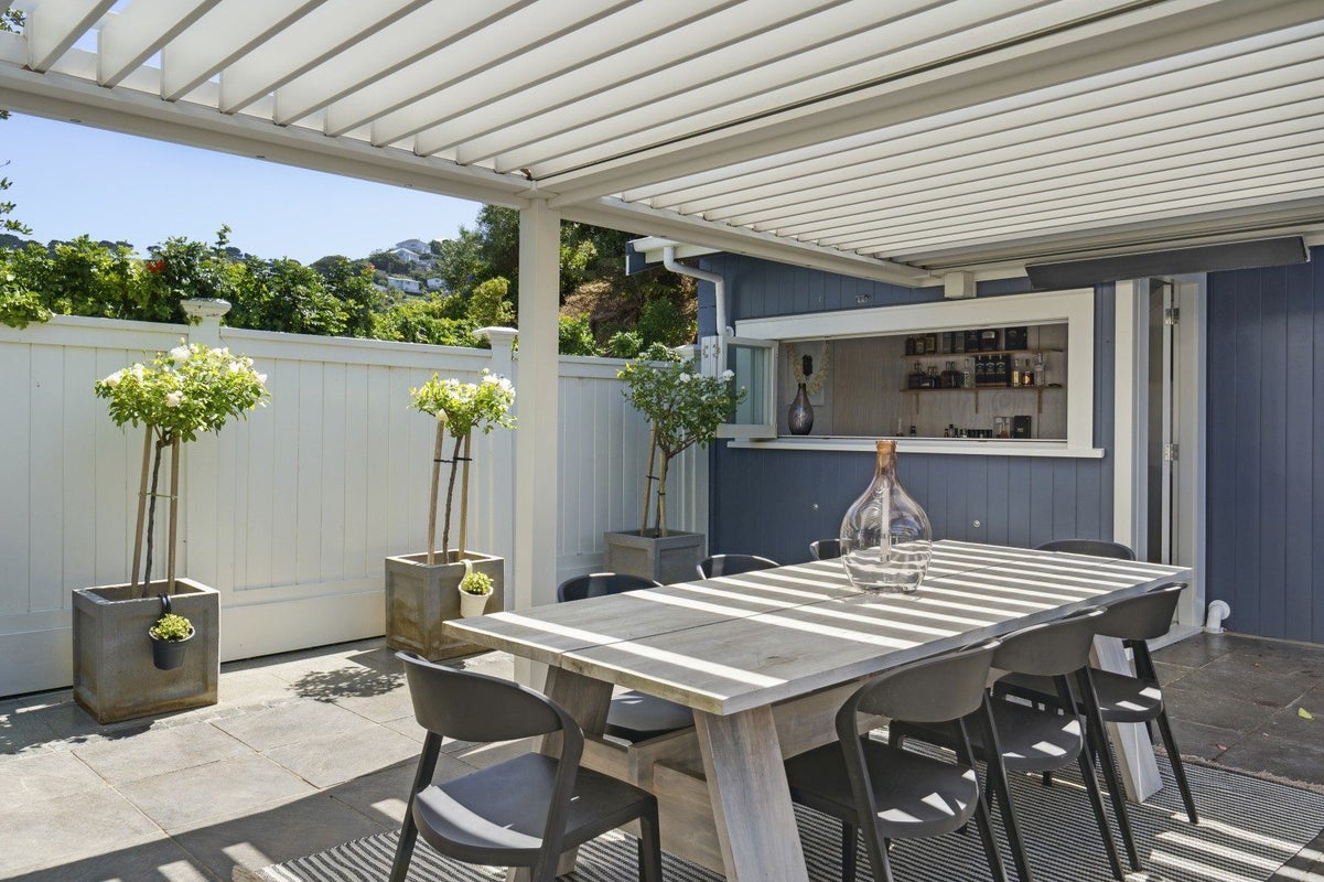 2 Waitoa Road, Hataitai, Wellington - Carousel 22