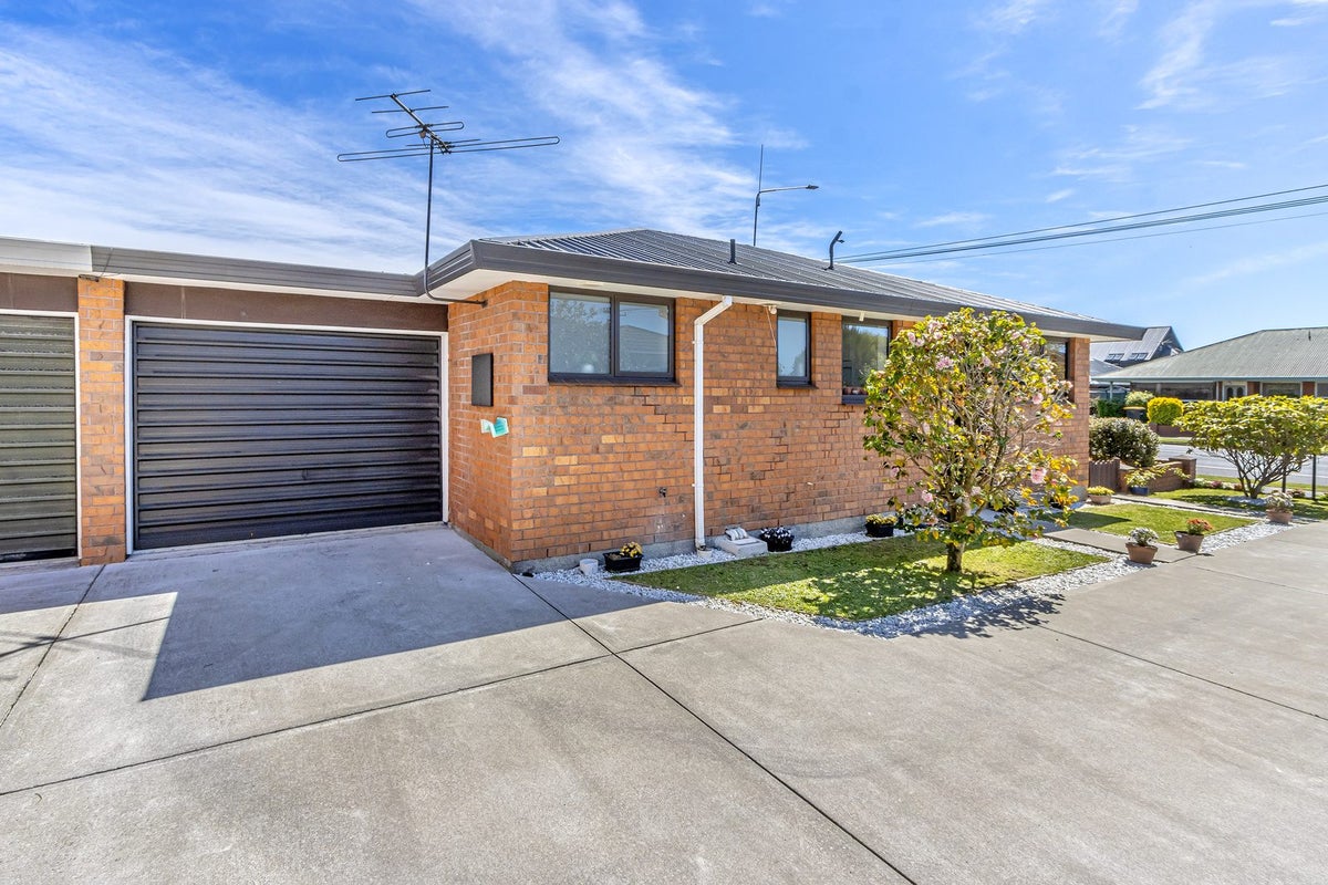 1/281 Sawyers Arms Road, Bishopdale, Christchurch - Carousel 2