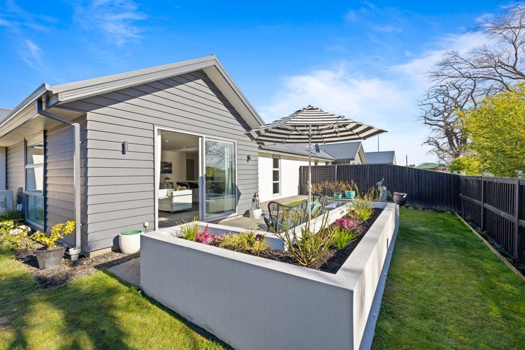 10/40 Old Red Barn Road, Halswell, Christchurch - Carousel 1