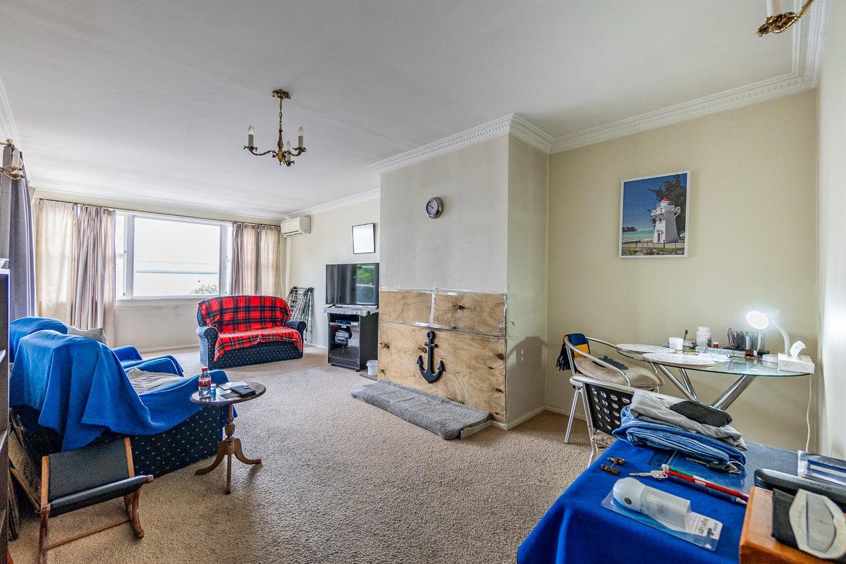 2/9 Park Lane, Highfield, Timaru - Carousel 2