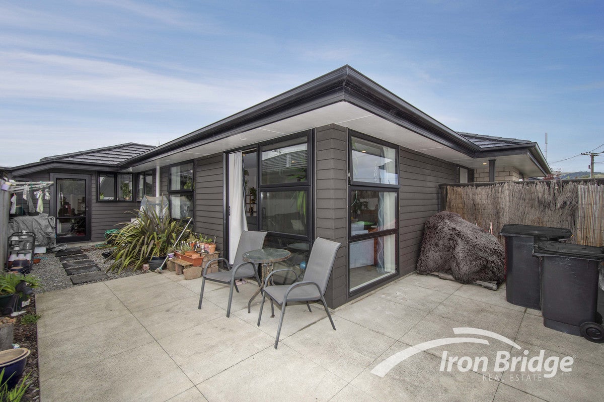 1/80 Waltham Road, Sydenham, Christchurch - Carousel 1