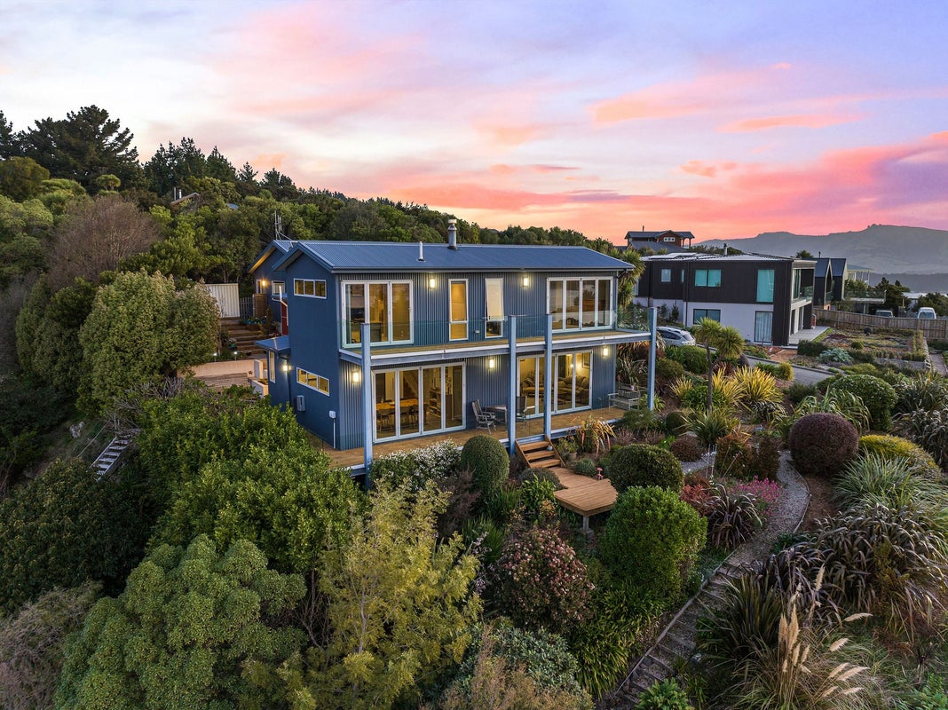 18 Stoddart Terrace, Diamond Harbour, Lyttelton - Carousel 2