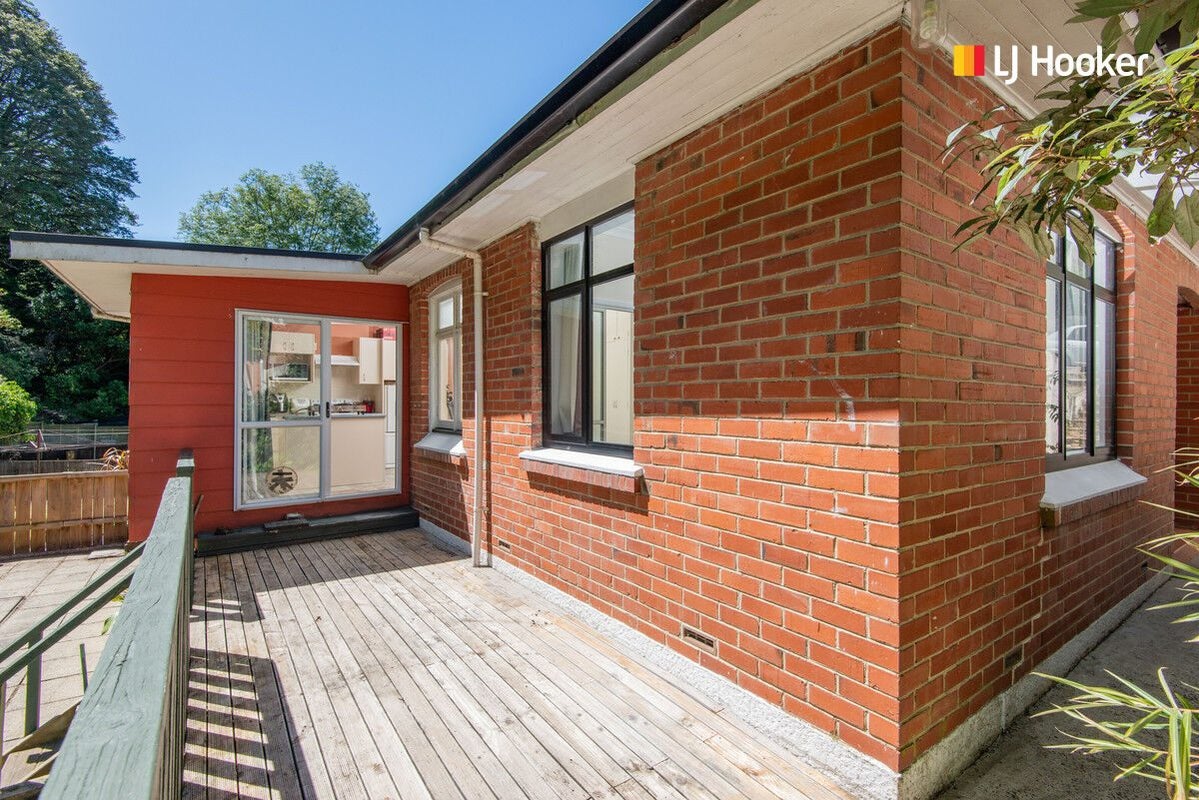 8 Hawthorn Avenue, Mornington, Dunedin - Carousel 2