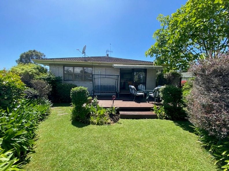 2 Tyndall Grove, Matua, Tauranga - Carousel 1