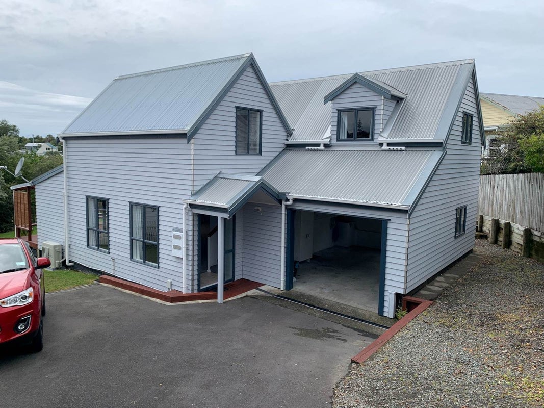 28 Jean Place, Stanmore Bay, Whangaparaoa - Carousel 1
