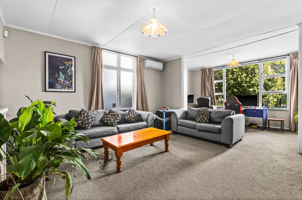 169 Nelson Crescent, Napier South, Napier, Hawke's Bay - Carousel 2