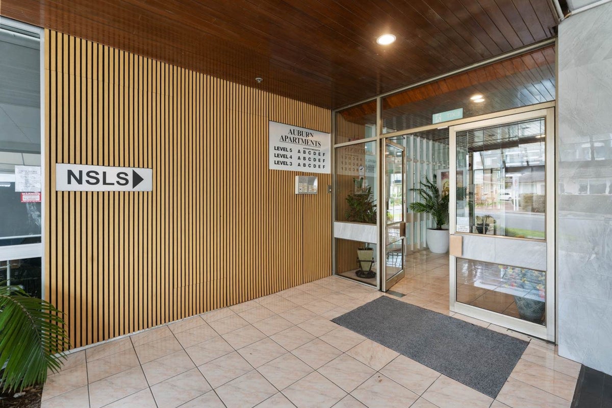 4H/15 Auburn Street, Takapuna, Auckland - Carousel 17