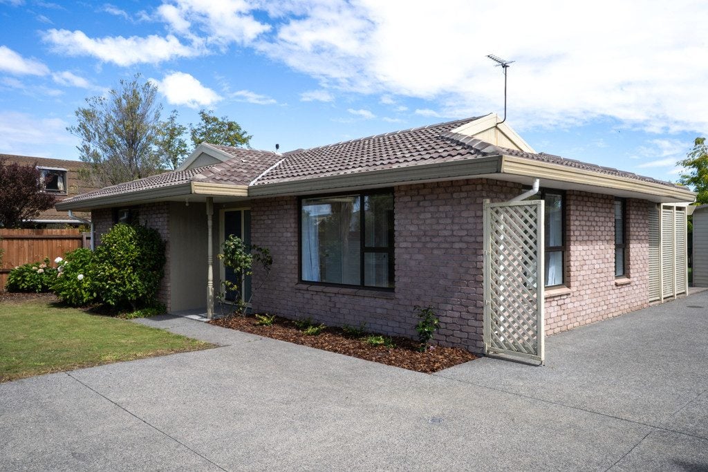 8 Sabys Road, Halswell, Christchurch - Carousel 1