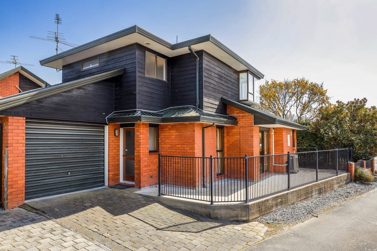 1/61 Westgrove Avenue, Avonhead, Christchurch - Carousel 1