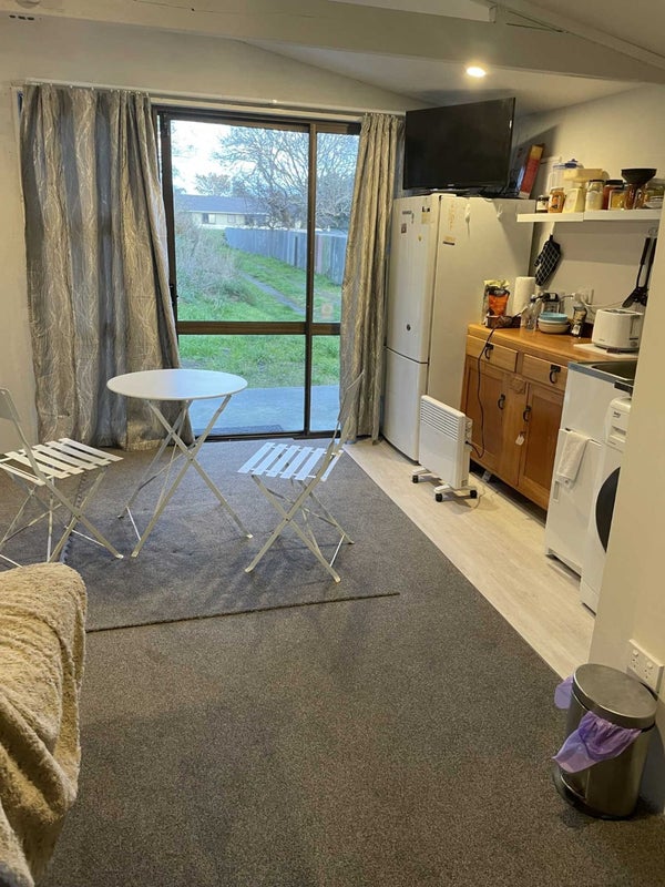 10A Howe Street, Foxton, Foxton - Carousel 2