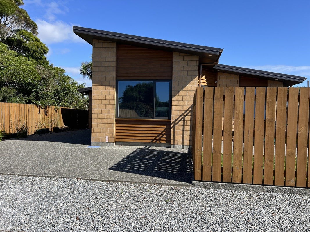 151 Weld Street, Hokitika, Hokitika - Carousel 1