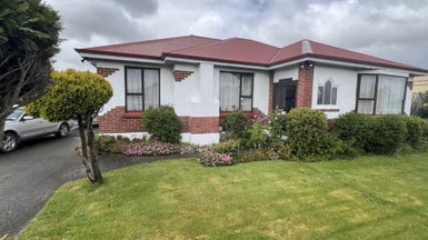 378 Elles Road, Strathern, Invercargill - Carousel 1