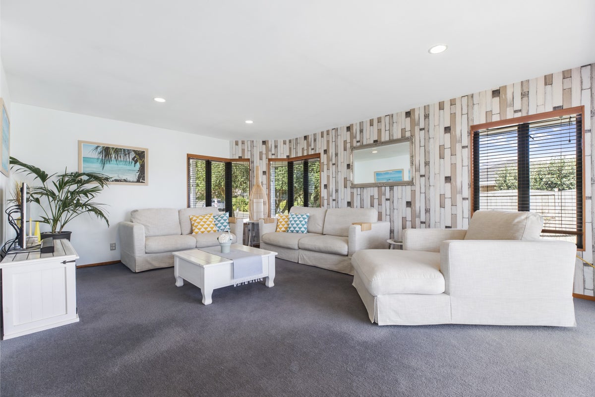5 Dune Avenue, Papamoa Beach, Papamoa - Carousel 2