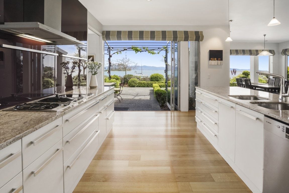 2 Victoria Road, Stepneyville, Nelson - Carousel 2