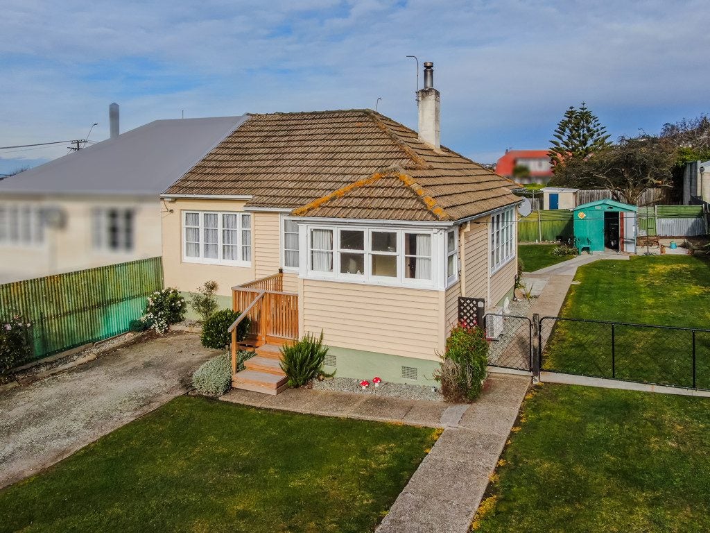 27 Frome Street, Oamaru North, Oamaru - Carousel 1