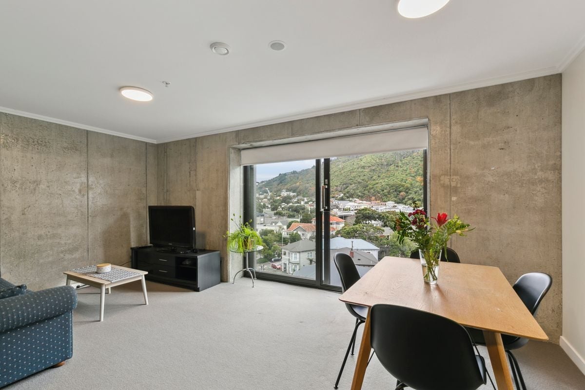 702/111 Molesworth Street, Thorndon, Wellington - Carousel 1