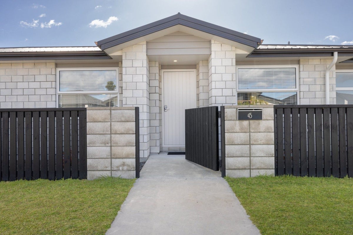 45 Union Drive, Papamoa - Carousel 2