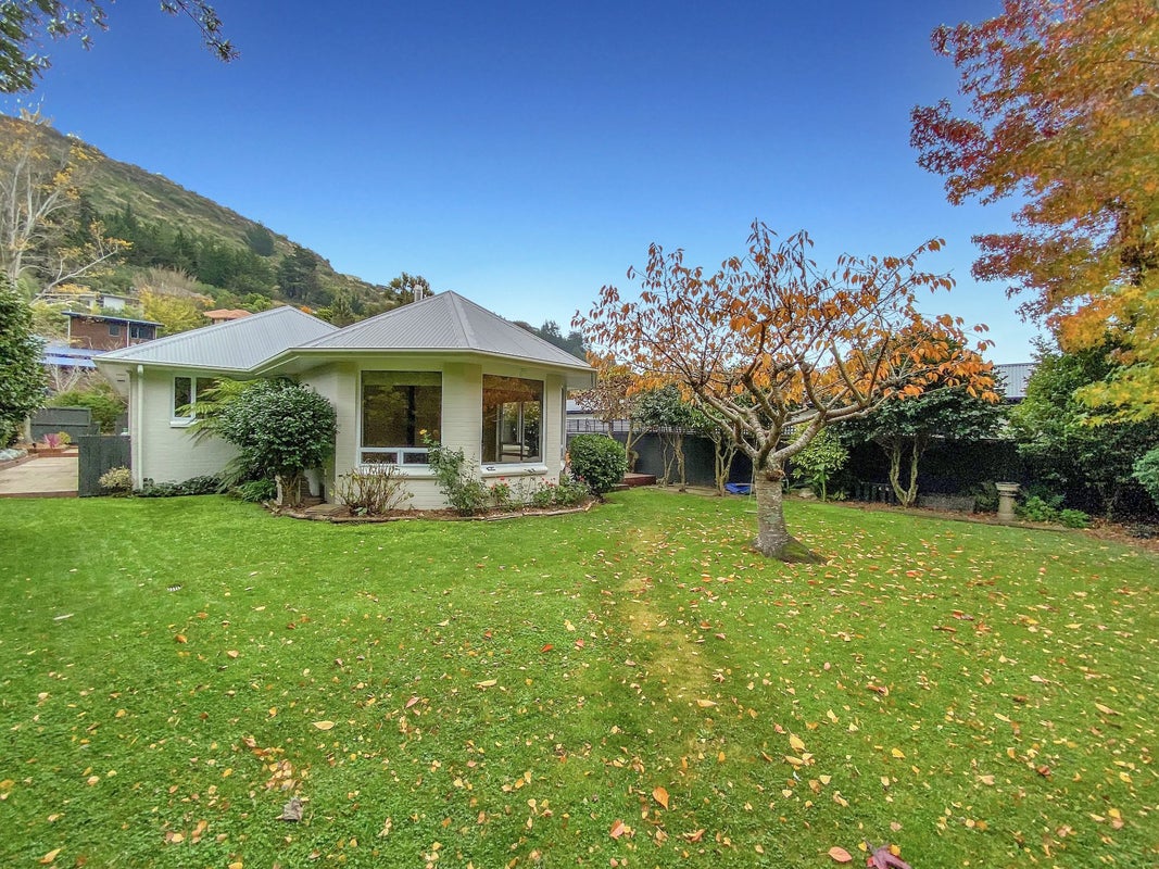 70 Bowenvale Avenue, Cashmere, Christchurch - Carousel 19