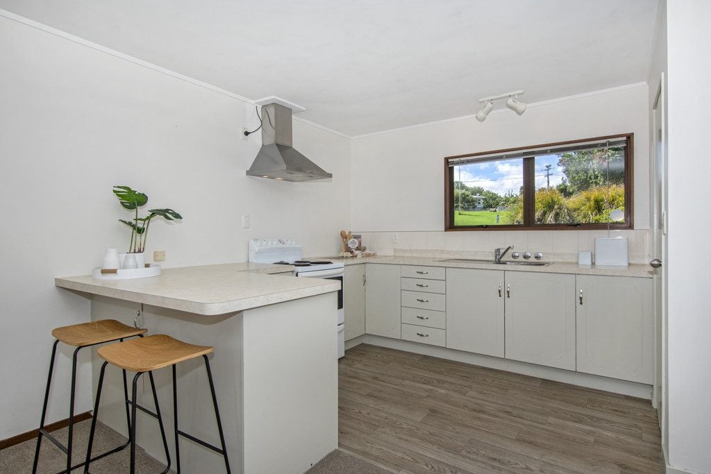 2/7 Crawford Crescent, Te Kamo, Whangarei - Carousel 2
