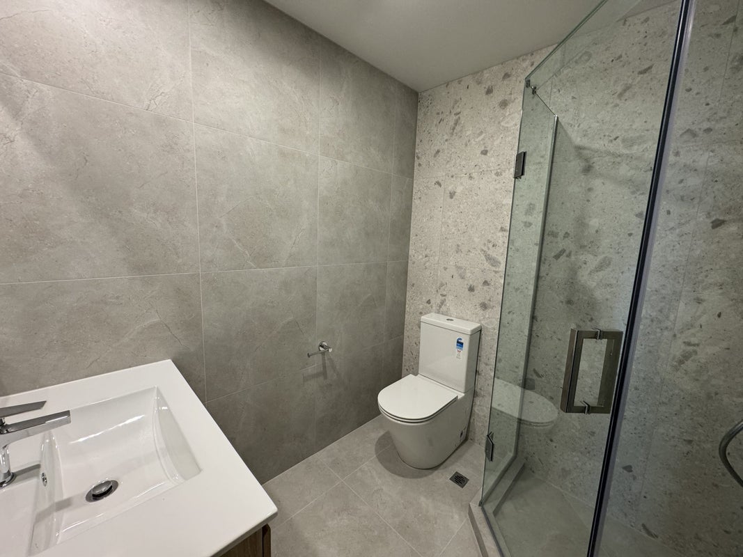 1D Westall Road, New Lynn, Auckland - Carousel 35