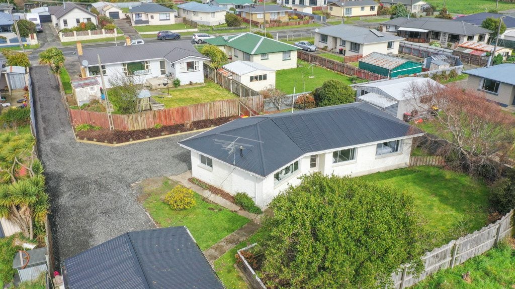 34 Hyde Street, Clifton, Invercargill - Carousel 2